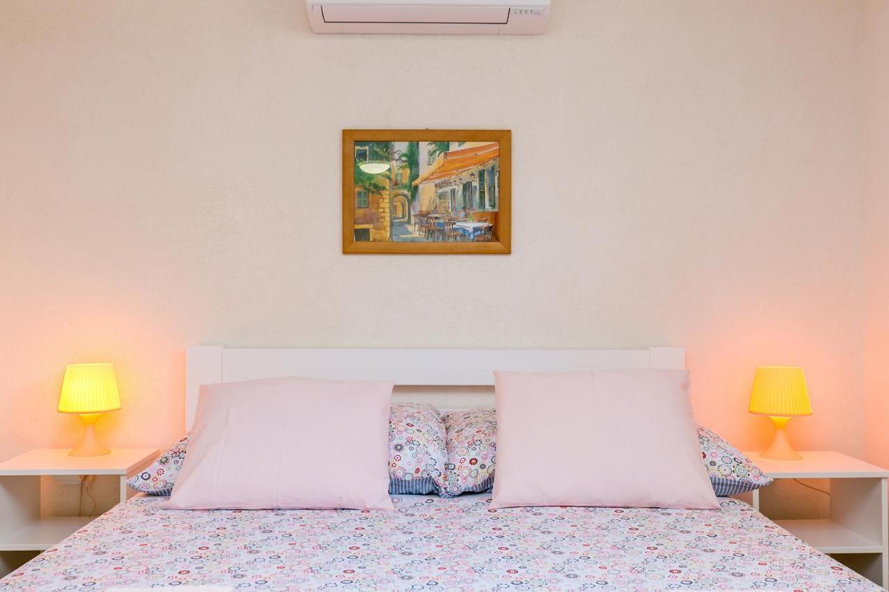 דירות אומיסאליי Apartman Hana מראה חיצוני תמונה